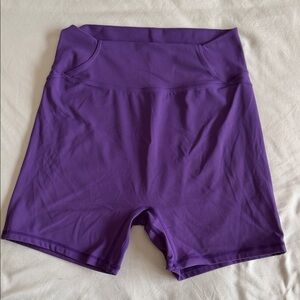 Women’s High-Waist Active Shorts in Purple 5in